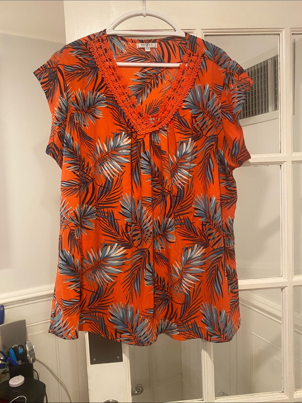 Profile size 2XL top good condition